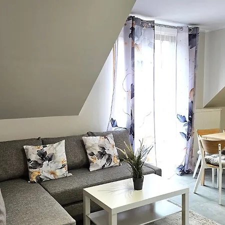 Apartment Pastelowe Blisko Centrum Karpacza Z Parkingiem, Balkonem W Zielonej Okolicy