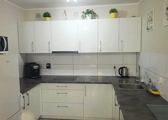 Pastelowe Blisko Centrum Karpacza Z Parkingiem, Balkonem W Zielonej Okolicy Karpacz