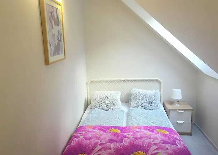 Appartement Pastelowe Blisko Centrum Karpacza Z Parkingiem, Balkonem W Zielonej Okolicy