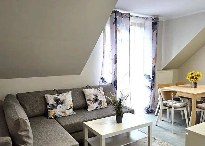 Appartement Pastelowe Blisko Centrum Karpacza Z Parkingiem, Balkonem W Zielonej Okolicy